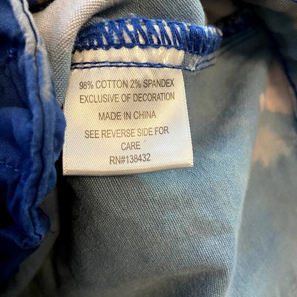 ModCloth Pin-Up Delight Retro Shorts Mid Rise Double Button Bleached Pockets 10 - Picture 4 of 5